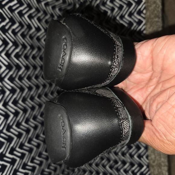 Coach Moira Signature Loafers 7.5 - Picture 6 of 15